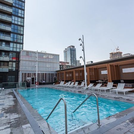 Applewood Suites - Convention Centre & Blue Jays Toronto Exterior photo