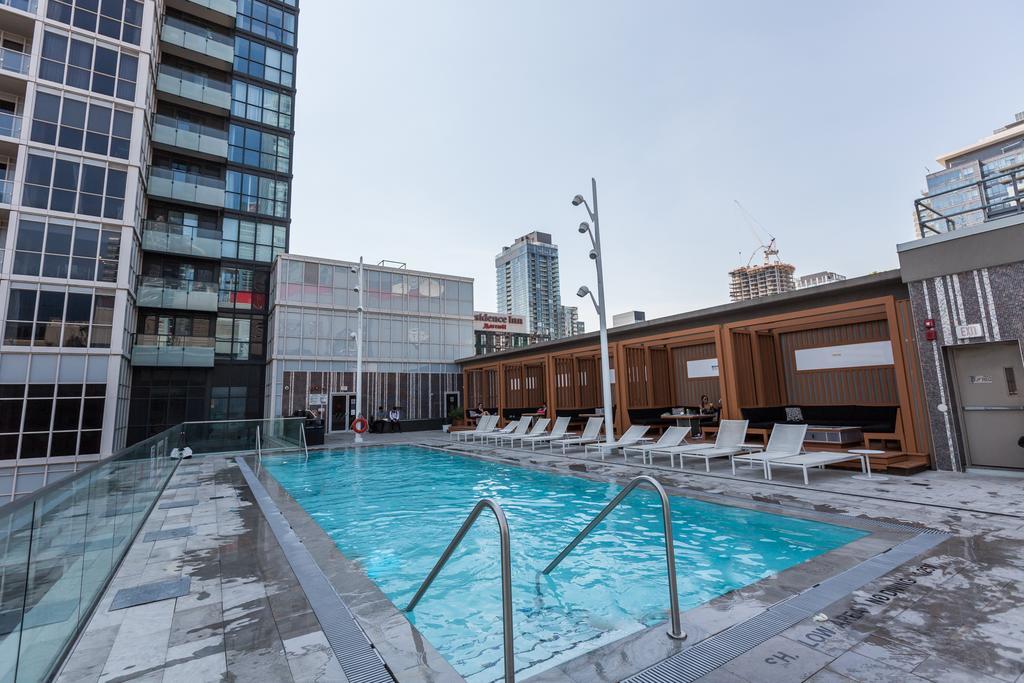 Applewood Suites - Convention Centre & Blue Jays Toronto Exterior photo